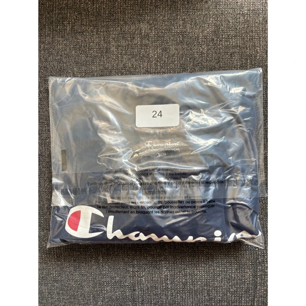 Champion Long Sleeve Graphic T-Shirt Navy Blue Small Script Logo Athletic‎ Tee
